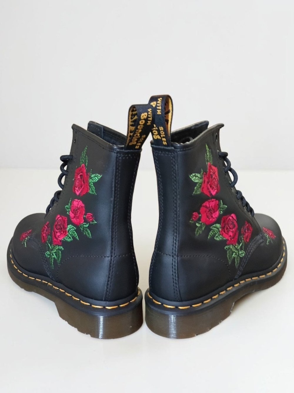 New Dr. Martens 1460 Vonda Black Leather Boots w/Rose Embroidery - Picture 6 of 11